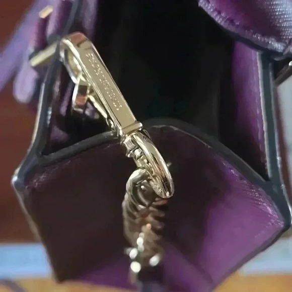 Michael Kors Bridgette Messenger Bag with Paisley Print Plum Purple - Picture 10 of 11